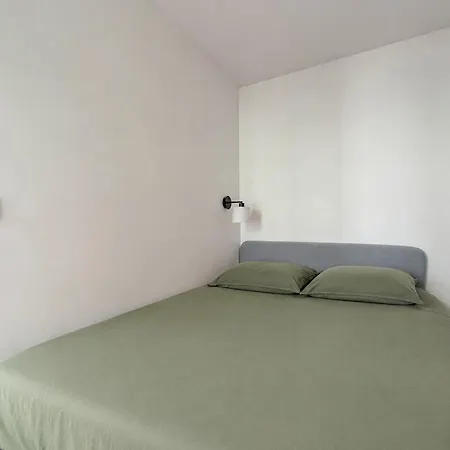 Flexliving - Whole Flat - Beauregard Apartment Paris
