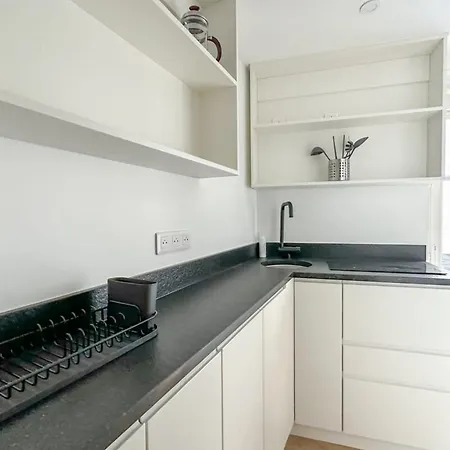 Flexliving - Whole Flat - Beauregard Apartment
